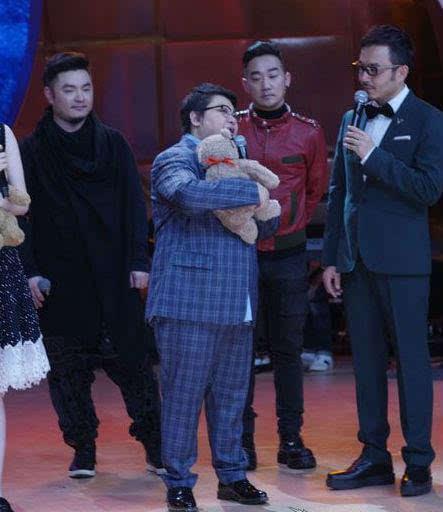 韩红爆料最新,揭秘娱乐圈惊人内幕,独家揭秘明星真实生活!